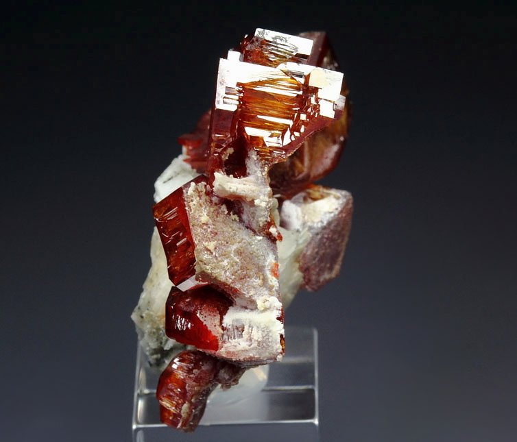 skeletal VANADINITE, BARYTE