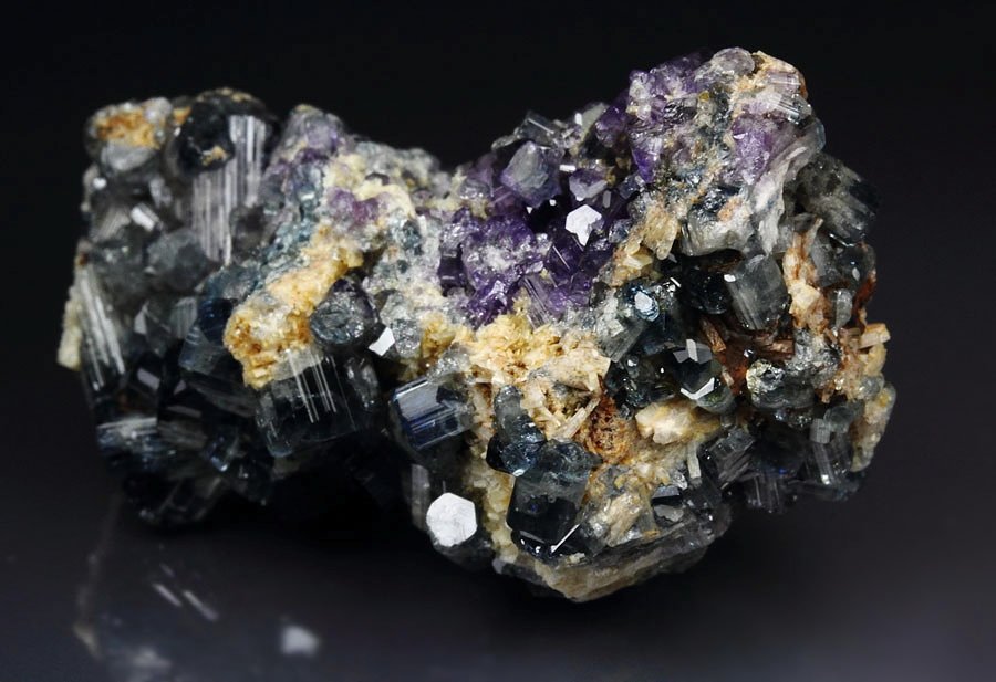 gem bi-color FLUORAPATITE