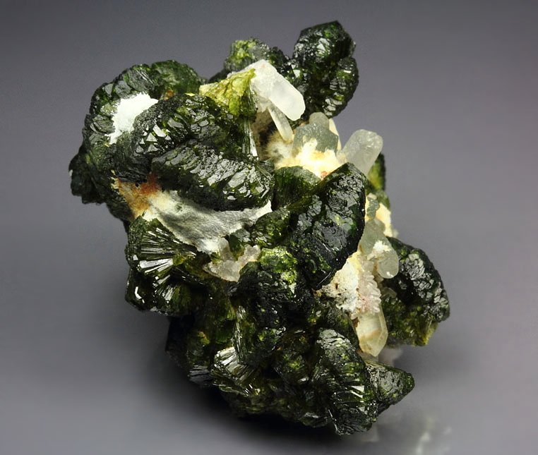 EPIDOTE, QUARTZ