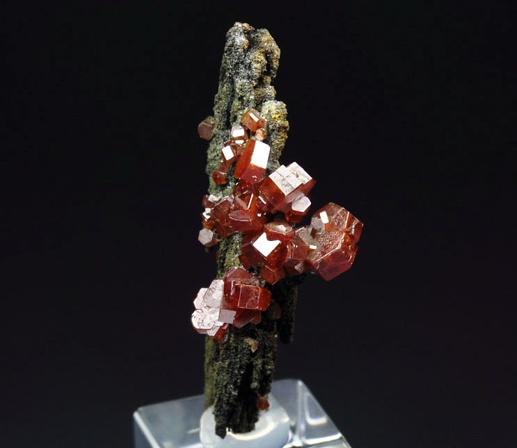 VANADINITE, GOETHITE