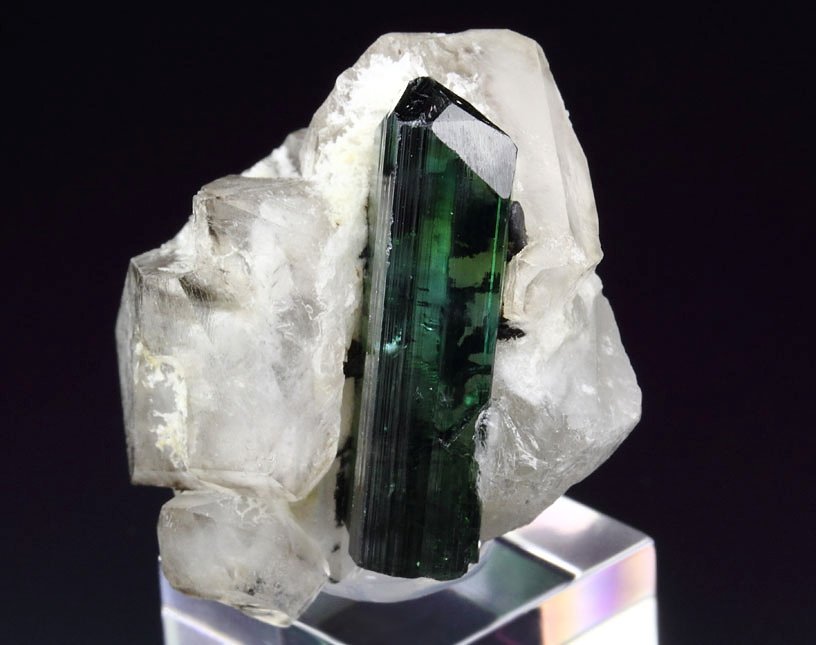 gem TOURMALINE var. ELBAITE, QUARTZ