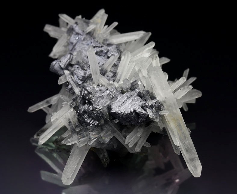 skeletal GALENA, QUARTZ