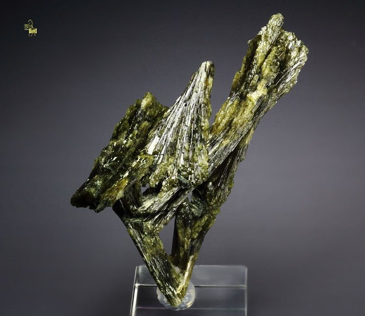 EPIDOTE