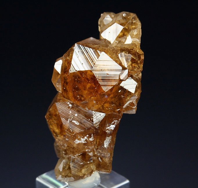 gem GARNET var. GROSSULAR 