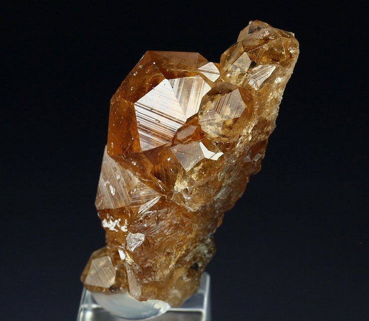 gem GARNET var. GROSSULAR 