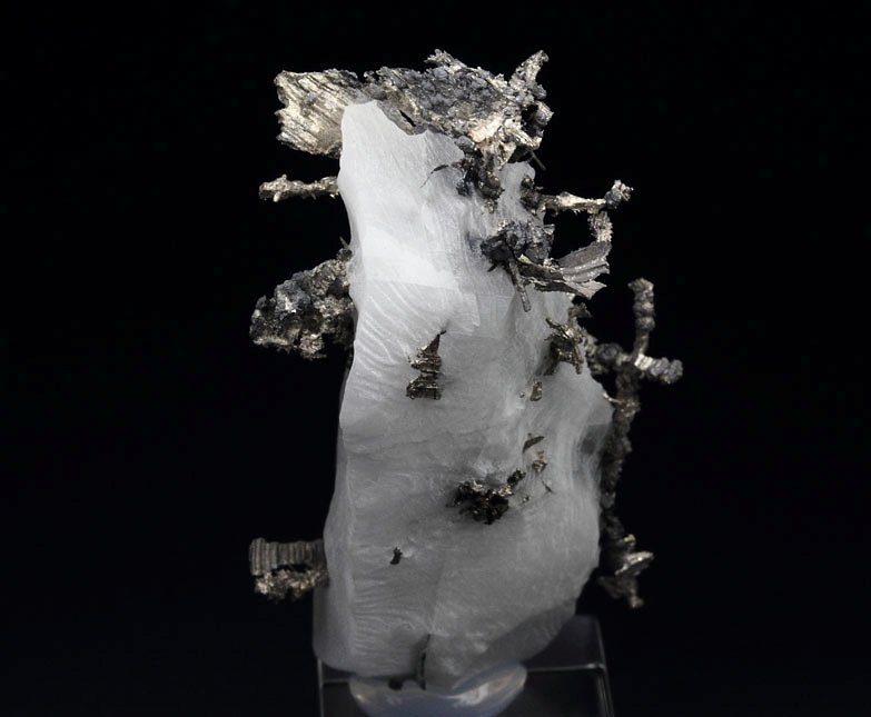 SILVER, DYSCRASITE, CALCITE