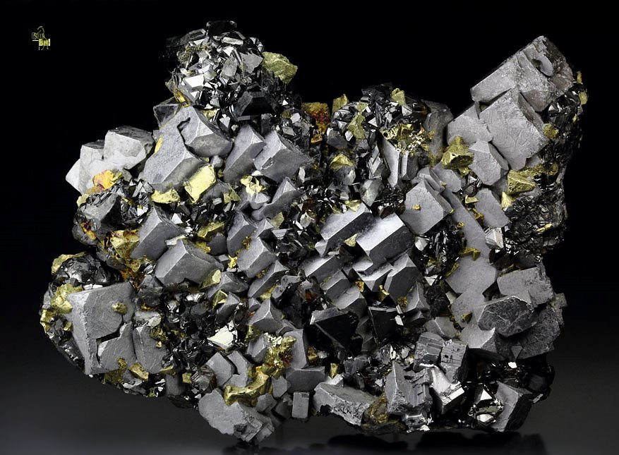 skeletal GALENA, CHALCOPYRITE, SPHALERITE, PYRITE