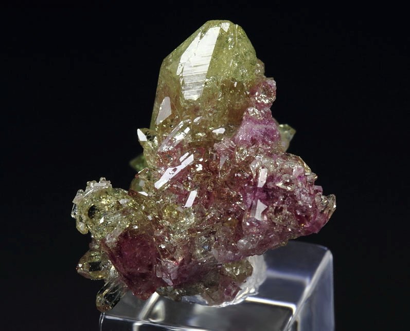 gem bi-terminated VESUVIANITE bi-color