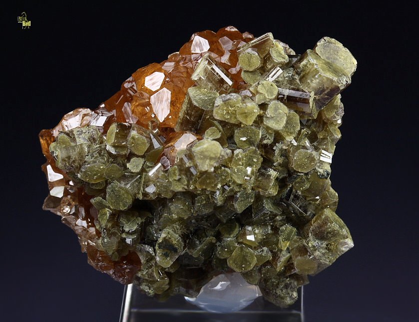 gem GARNET var. GROSSULAR, DIOPSIDE