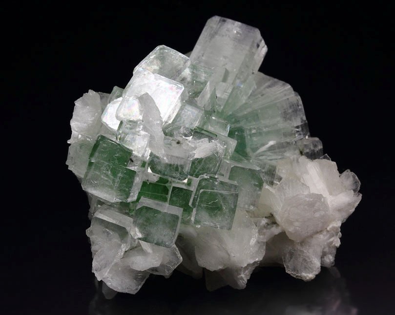 FLUORAPOPHYLLITE-(K) disco ball, STILBITE