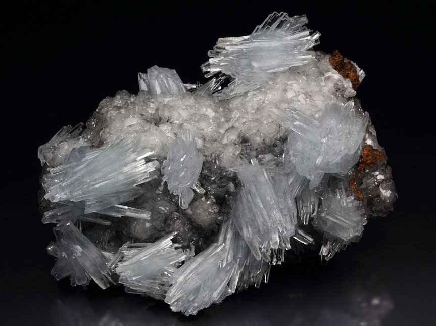 new find - bi-terminated BARYTE, CALCITE