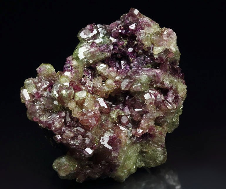 gem VESUVIANITE multicolor