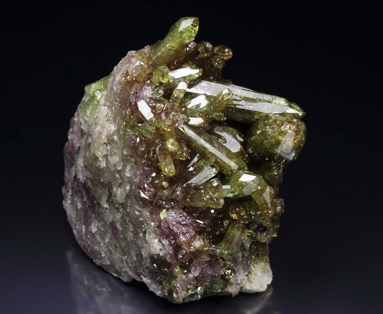 gem VESUVIANITE 