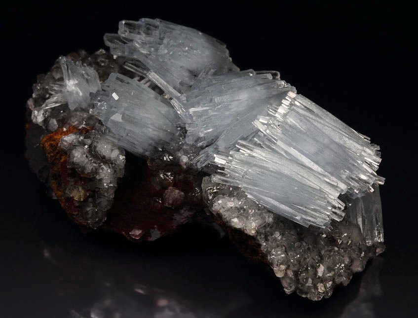 new find - bi-terminated BARYTE, CALCITE