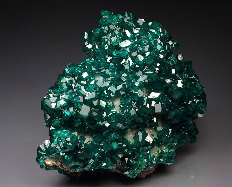 gem DIOPTASE, CALCITE