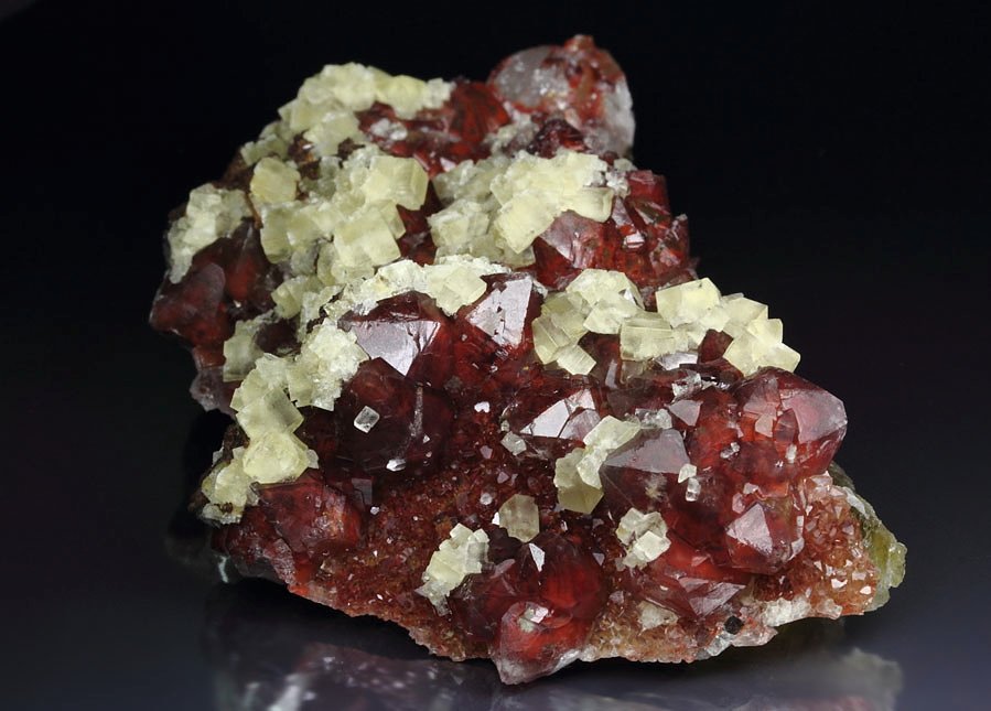 FLUORITE, QUARTZ with red HEMATITE INCLUSIONS