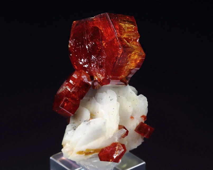 gemmy skeletal VANADINITE, BARYTE