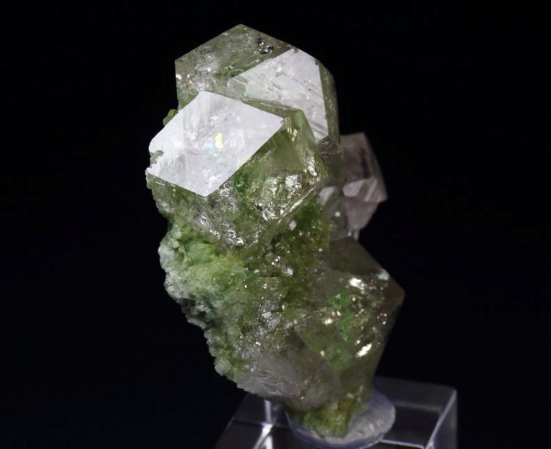 gem GARNET var. GROSSULAR, DIOPSIDE