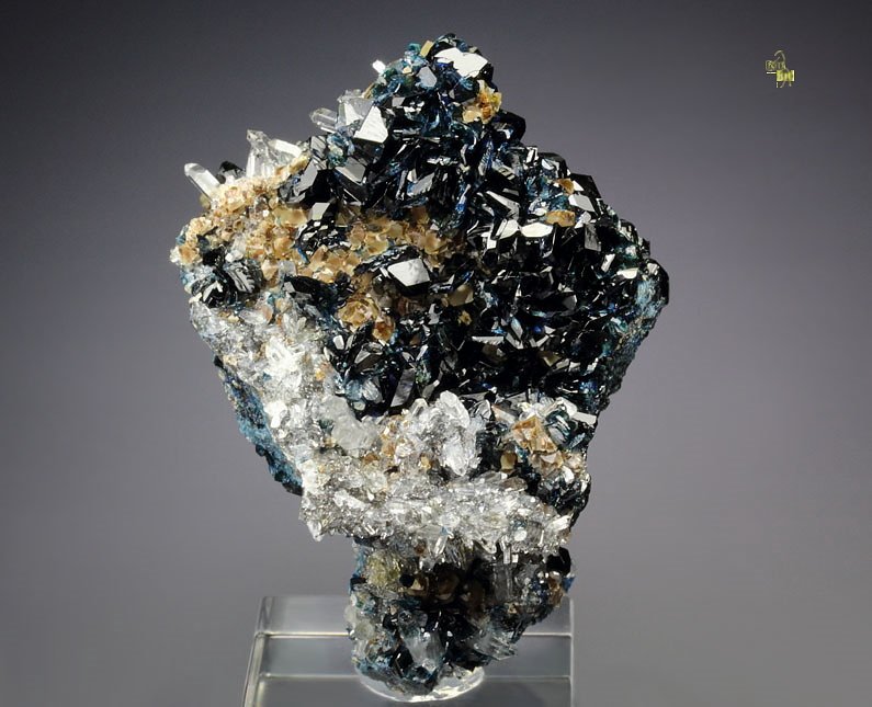 LAZULITE, gemmy SIDERITE, QUARTZ