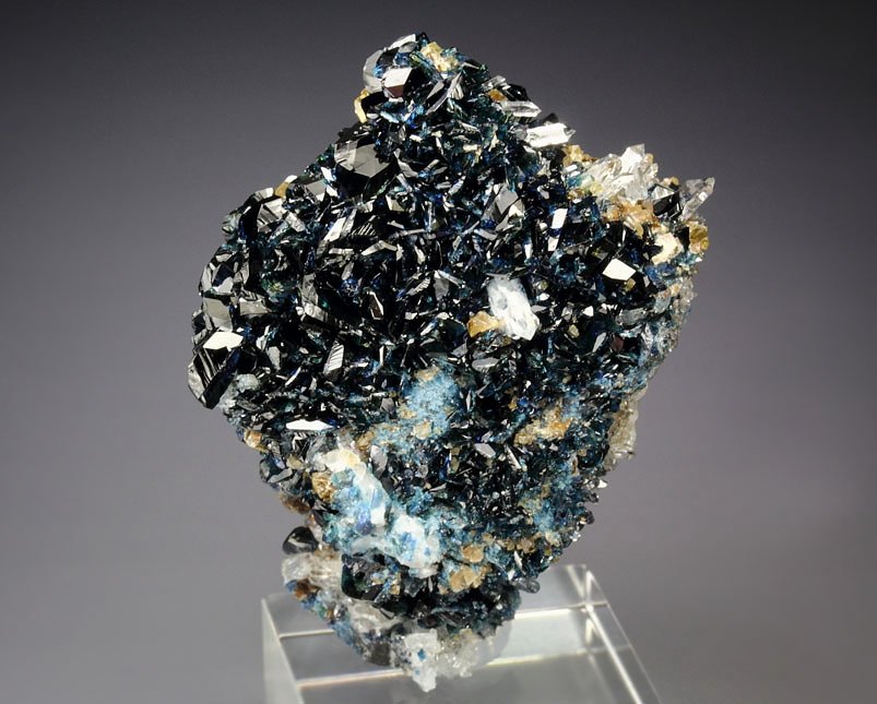 LAZULITE, gemmy SIDERITE, QUARTZ