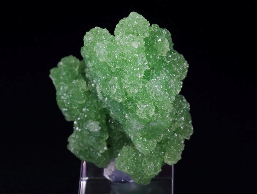 SMITHSONITE var. CUPRIAN SMITHSONITE