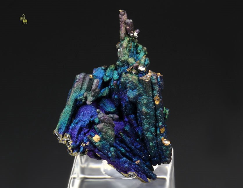 CHALCOCITE, DJURLEITE, iridescent CHALCOPYRITE