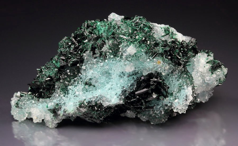 new find - ATACAMITE, CHRYSOCOLLA, QUARTZ