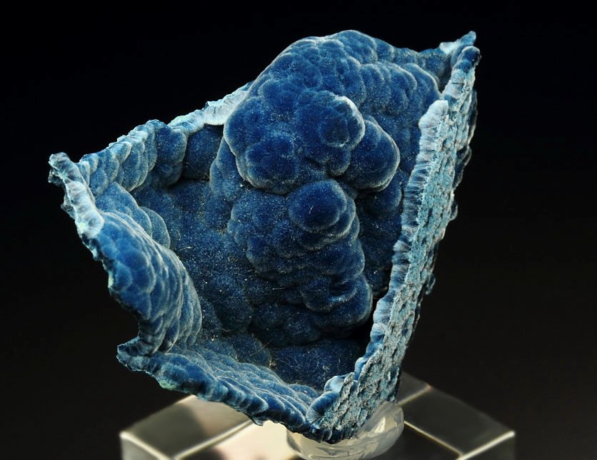 SHATTUCKITE