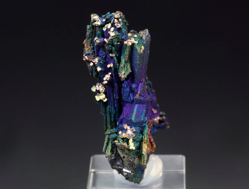 CHALCOCITE, DJURLEITE, iridescent CHALCOPYRITE