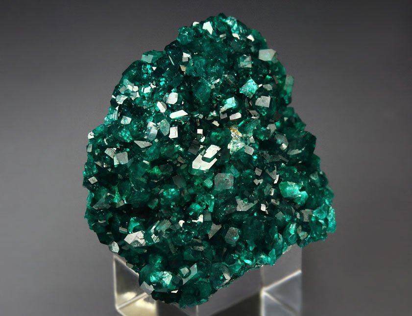 gem DIOPTASE, CALCITE