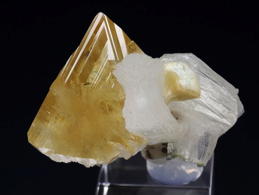 gem POWELLITE, STILBITE