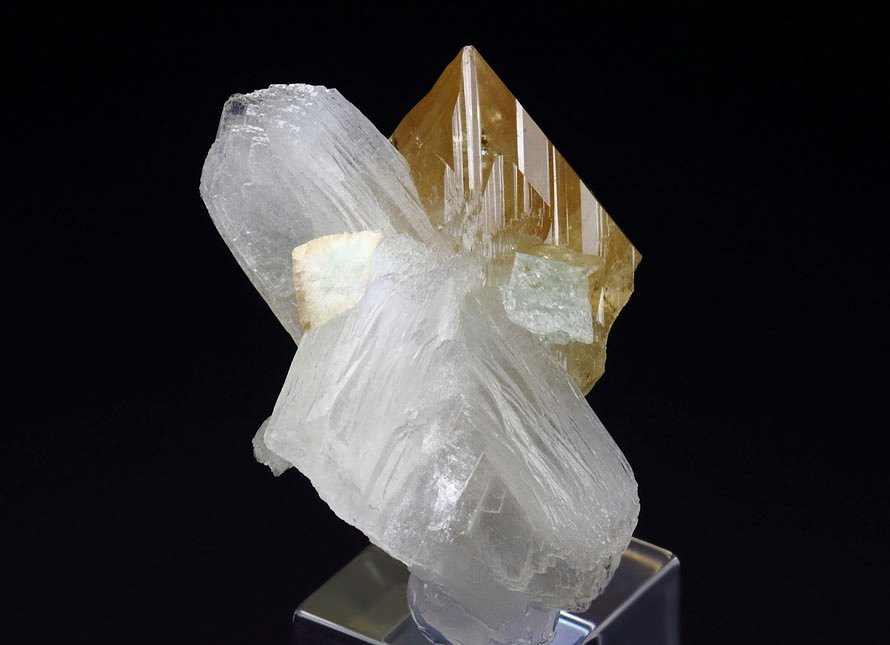 gem POWELLITE, STILBITE