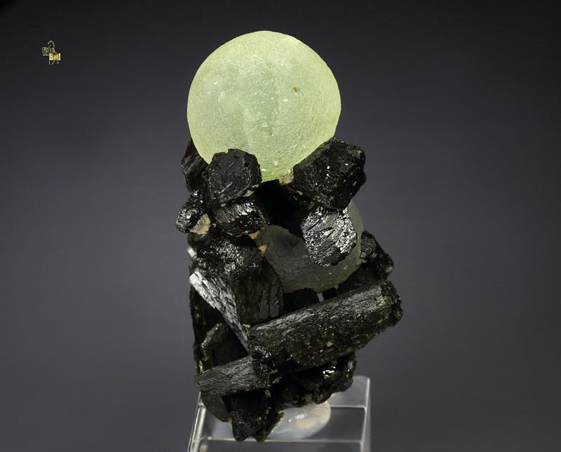 PREHNITE, EPIDOTE