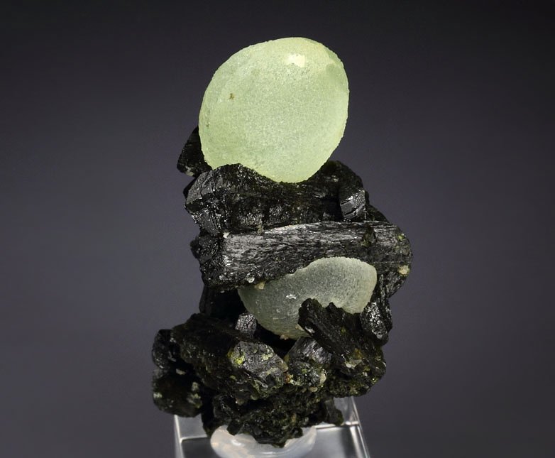 PREHNITE, EPIDOTE