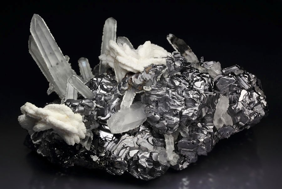 GALENA - SPINEL LAW TWIN, CALCITE flowers, QUARTZ