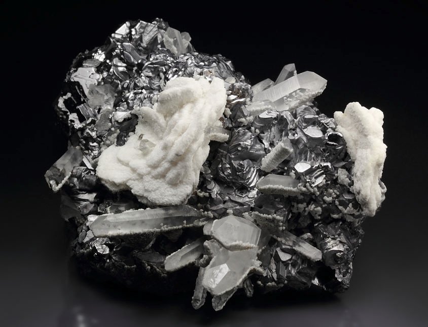 GALENA - SPINEL LAW TWIN, CALCITE flowers, QUARTZ