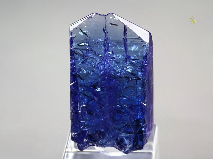 gem ZOISITE var. TANZANITE