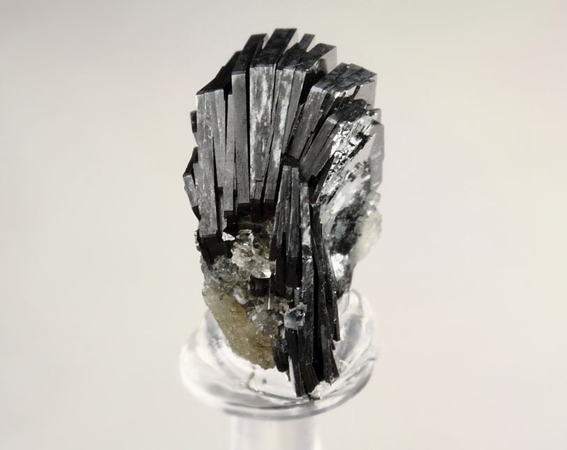 HEMATITE var. IRON ROSE