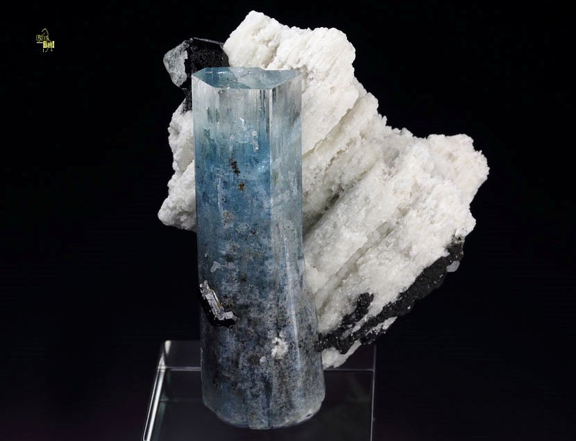 gem BERYL var. AQUAMARINE, TOURMALINE var. SCHORL, FELDSPAR