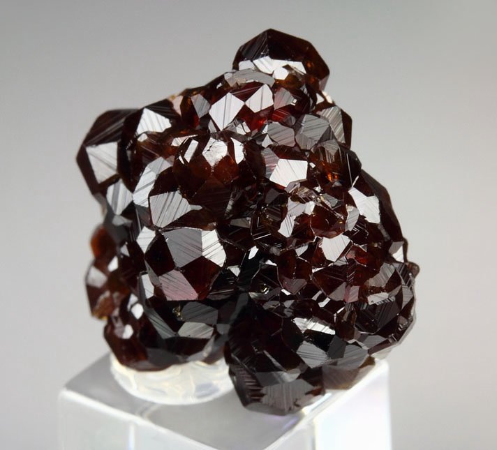 gem GARNET var. SPESSARTINE