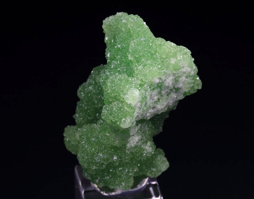 SMITHSONITE var. CUPRIAN SMITHSONITE