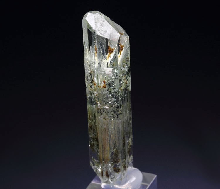 gem BERYL var. AQUAMARINE with HEMATITE inclusions