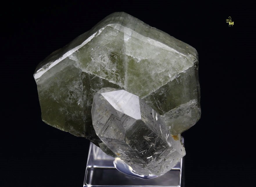 gem FLUORAPATITE, QUARTZ