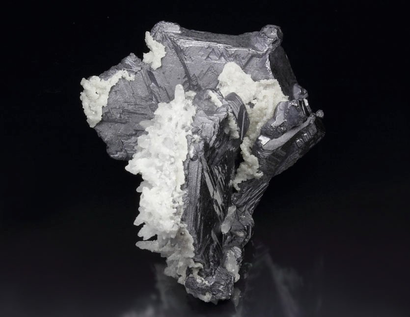 GALENA - SPINEL LAW TWIN, bi-terminated QUARTZ