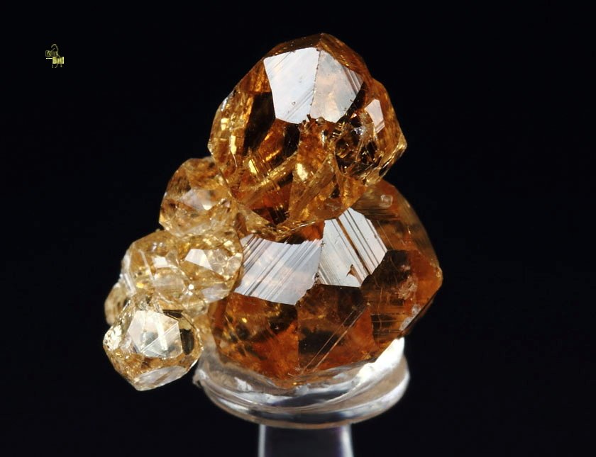 gem GARNET var. GROSSULAR