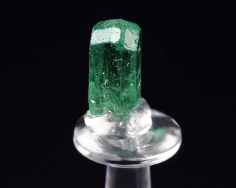 gem BERYL var. EMERALD