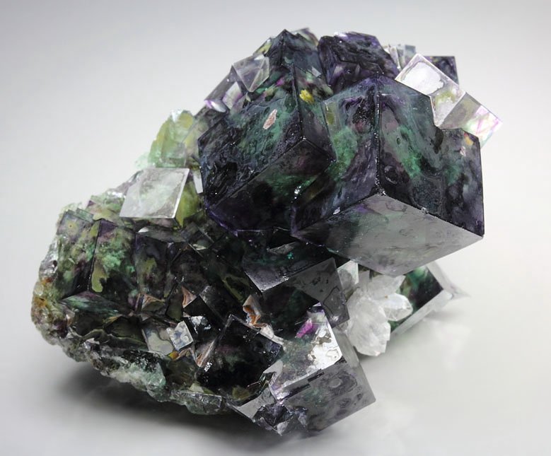 FLUORITE with PHANTOMS