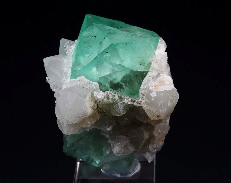 FLUORITE octahedrons, QUARTZ