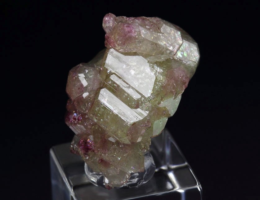 gem VESUVIANITE with RASPBERRY CAPS 