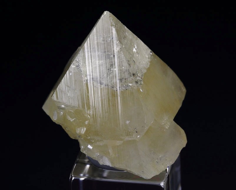 gem POWELLITE